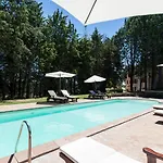 Alojamento de Turismo Rural Podere Caldaruccio La Pineta Bosco (Umbria)