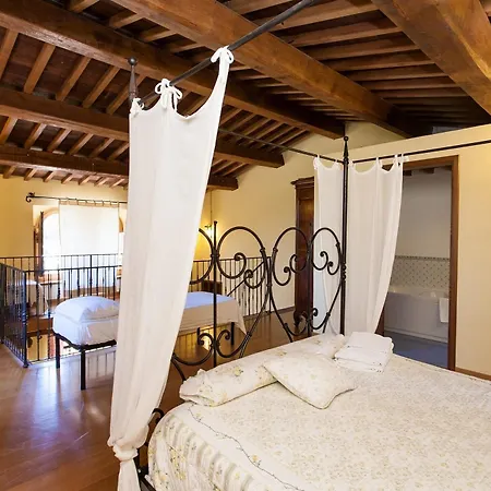 Podere Caldaruccio La Pineta Alloggio per agriturismo *