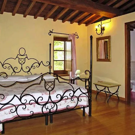 Podere Caldaruccio La Pineta Alojamento de Turismo Rural Bosco (Umbria)