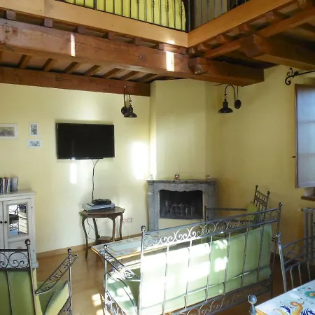 Podere Caldaruccio La Pineta Alloggio per agriturismo Bosco (Umbria)