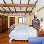Podere Caldaruccio La Pineta Bosco (Umbria)