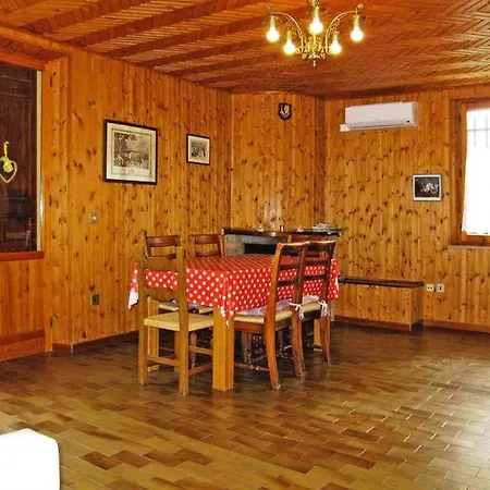 Podere Caldaruccio La Pineta * Bosco (Umbria)