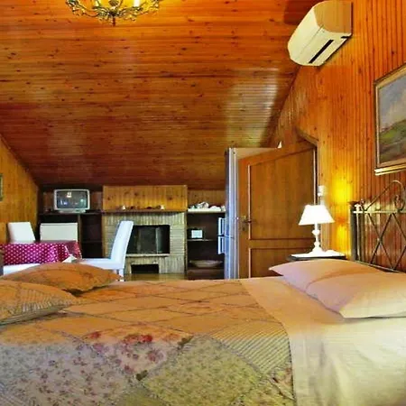 Podere Caldaruccio La Pineta Bosco (Umbria)