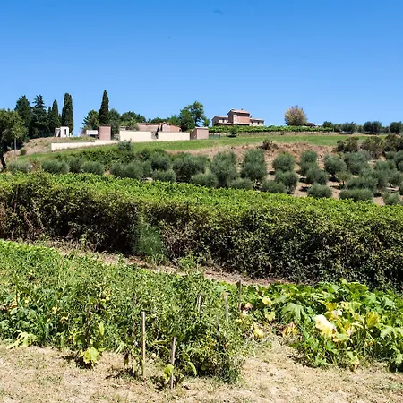 Lantgård Podere Caldaruccio La Pineta *