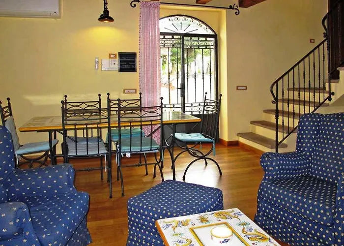 Farma Podere Caldaruccio La Pineta Bosco (Umbria)