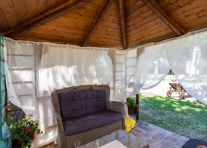 Podere Caldaruccio La Pineta Bosco (Umbria)